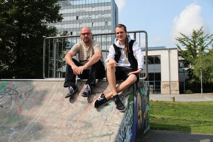 Dieter Holters (links) und Andre Blase sind für die Jugendlichen im Norden Ansprechpartner.