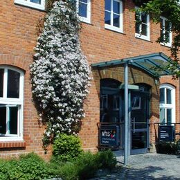 Die Volkshochschule (VHS) der Stadt Salzgitter hat freie Plätze in ihrem Kurs „Codeknacker - Argumentationstraining in der Antisemitismusprävention“ am 5. November.