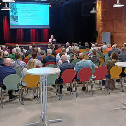 Rund 80 Bürgerinnen und Bürger informierten sich über die Kommunale Wärmeplanung.